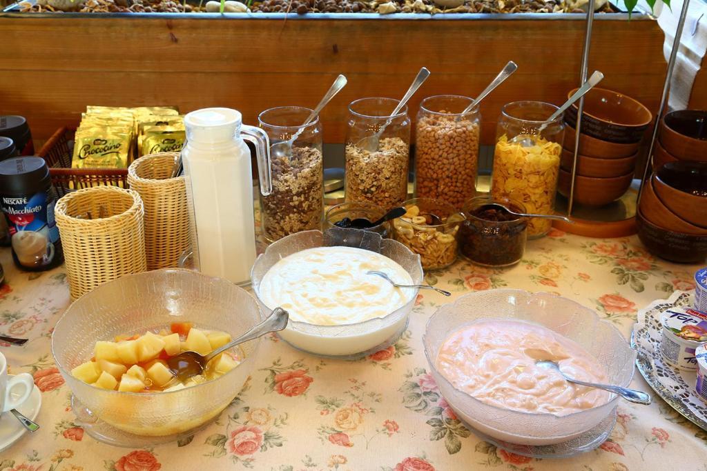Hotel Kaiserpfalz Paderborn Ngoại thất bức ảnh