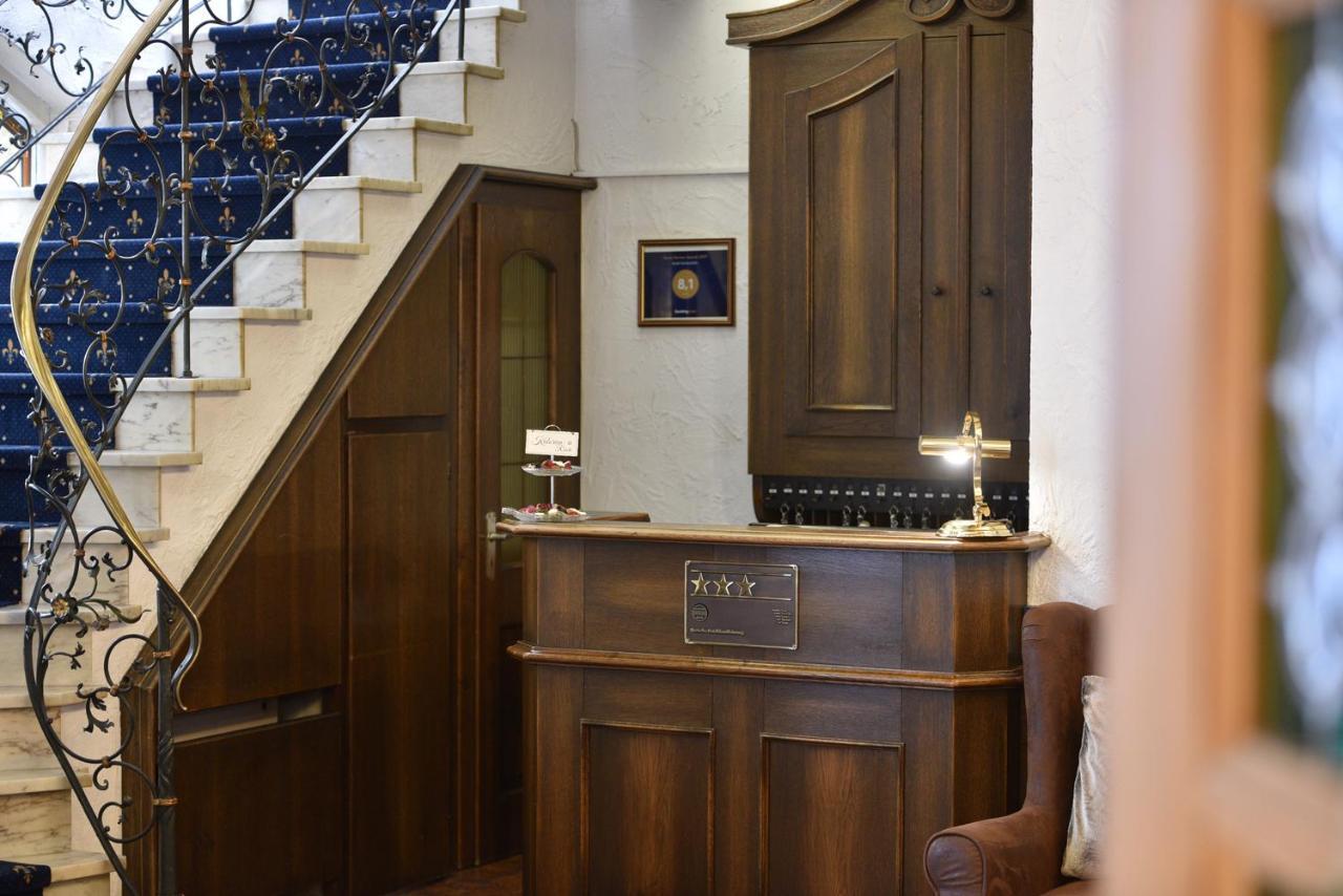 Hotel Kaiserpfalz Paderborn Ngoại thất bức ảnh